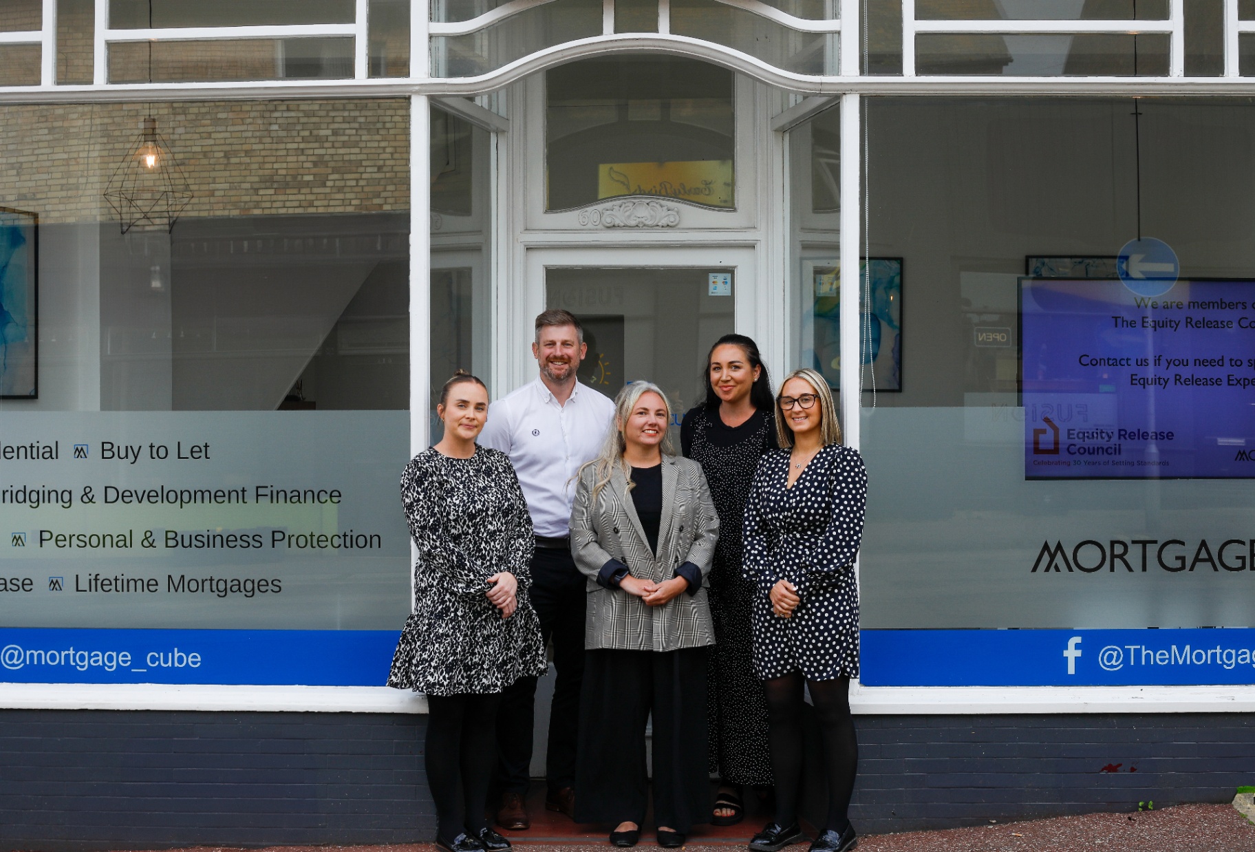 The Mortgage Cube Devon team supporting home movers